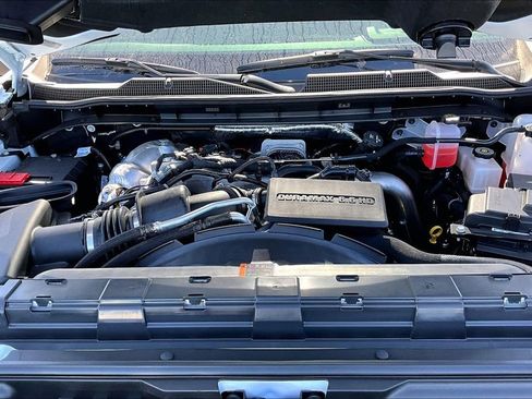 New 2026 Chevrolet Silverado 3500 LT image 10