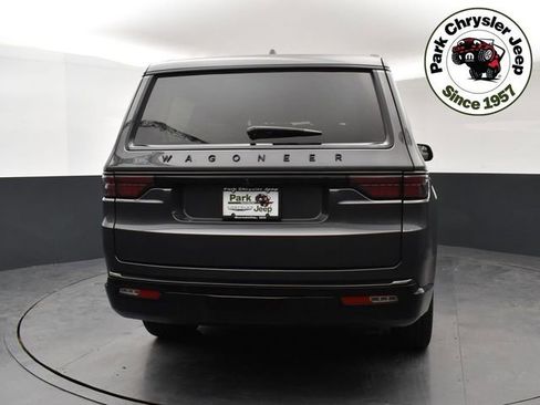 Used 2024 Jeep Wagoneer Series II w/ Convenience Group I image 5