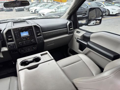 Used 2020 Ford F250 XL w/ Power Equipment Group AWD/4WD image 28