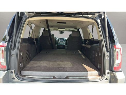Used 2019 GMC Yukon XL Denali w/ Open Road Package AWD/4WD image 10