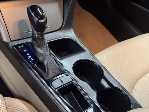 Used 2015 Hyundai Sonata Limited image 28