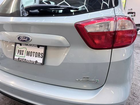 Used 2013 Ford C-MAX SE w/ Winter Pkg FWD image 4