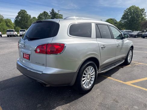 Used 2012 Buick Enclave Leather AWD/4WD image 6