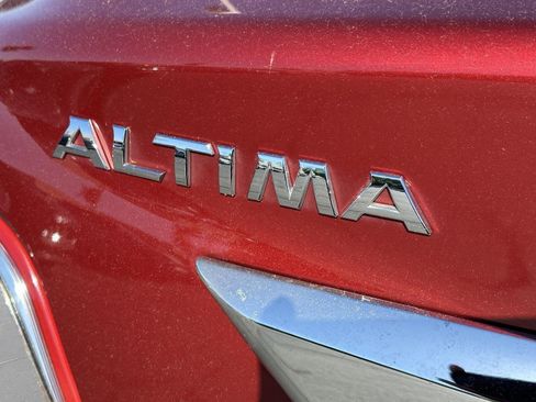 Used 2013 Nissan Altima 2.5 SL image 11