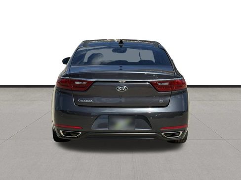 Used 2018 Kia Cadenza Limited FWD image 6