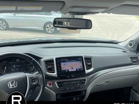 Used 2019 Honda Ridgeline RTL-T image 13