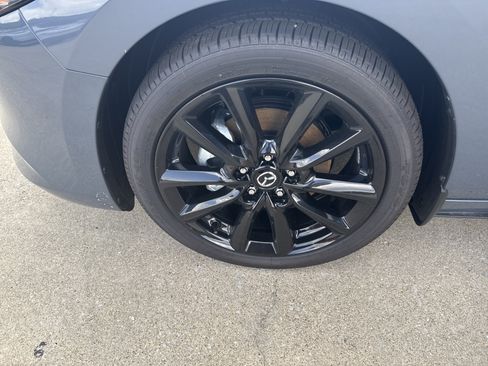 New 2026 MAZDA MAZDA3 Carbon AWD/4WD image 32