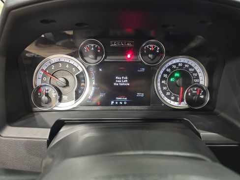 Used 2015 RAM 1500 Laramie w/ Convenience Group image 18