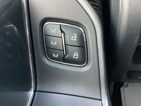 Used 2023 Ford F150 Lariat w/ Equipment Group 502A High AWD/4WD image 27