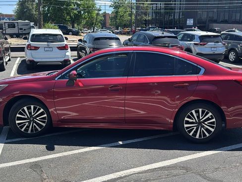 Used 2018 Subaru Legacy 2.5i Premium AWD/4WD image 6
