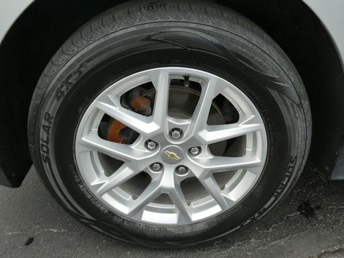 Certified 2022 Chevrolet Equinox LT AWD/4WD image 11