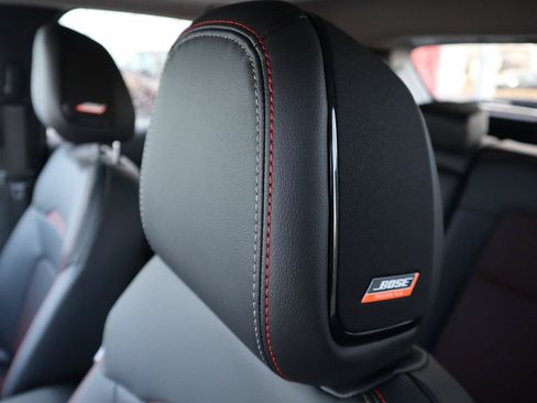 New 2026 Nissan Kicks SR w/ SR Premium Package FWD image 22
