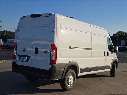 New 2026 RAM ProMaster 2500 image 11