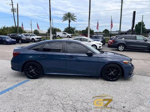 Used 2025 Honda Civic Sport image 5