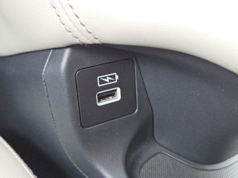 Used 2023 Honda HR-V EX-L image 31