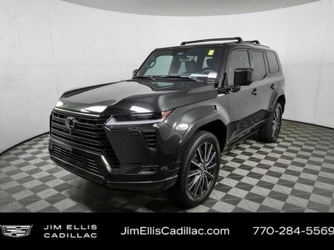Used 2024 Lexus GX 550 w/ Accessory Package (2T) AWD/4WD image 27