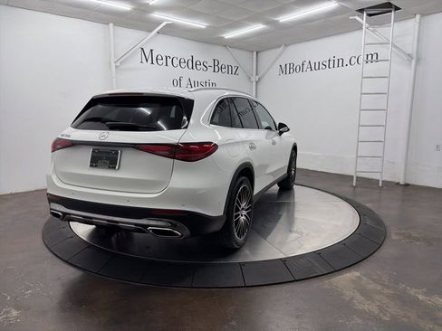 Used 2026 Mercedes-Benz GLC 300 image 7