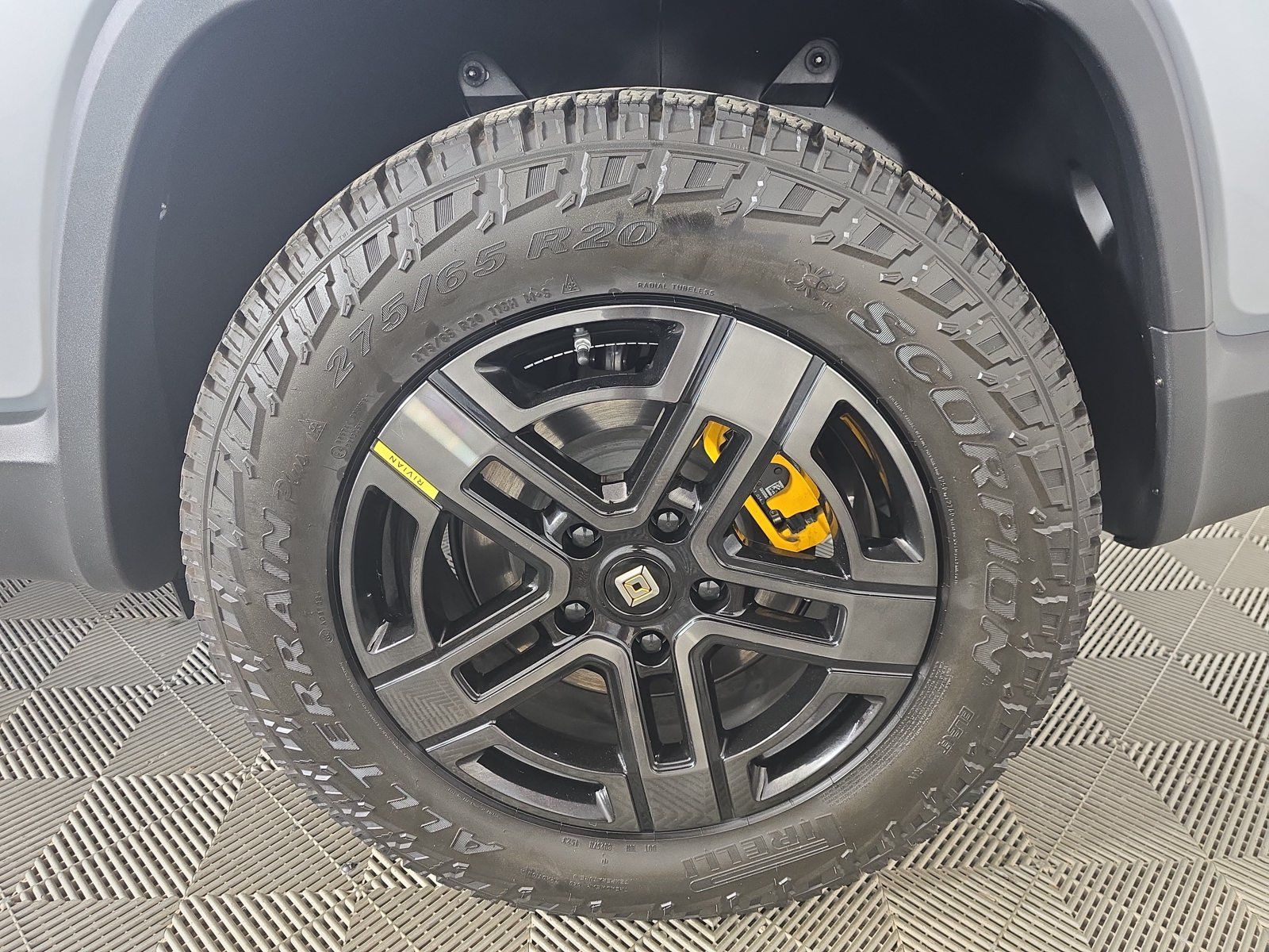 Used 2023 Rivian R1S Adventure Quad AWD/4WD image 10