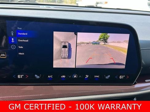 Certified 2025 Chevrolet Traverse Z71 w/ Driver Confidence Package image 25