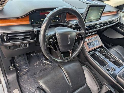 Used 2020 Lincoln Aviator Reserve w/ Equipment Group 201A image 10