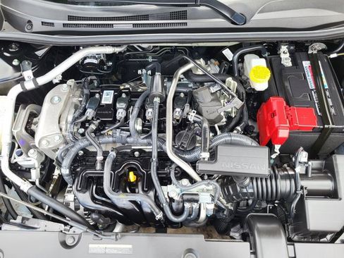 Certified 2025 Nissan Sentra SR w/ Midnight Edition FWD image 20