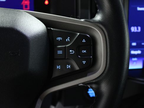 Used 2024 Ford Bronco Badlands image 20