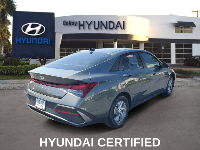 Certified 2026 Hyundai Elantra SE FWD image 6