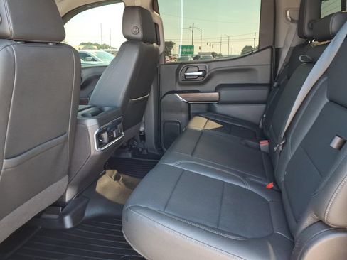 Used 2022 GMC Sierra 1500 SLT w/ SLT Premium Package AWD/4WD image 20