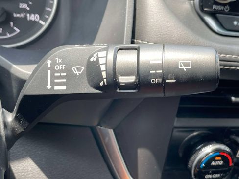 Used 2023 Nissan Rogue SV FWD image 26
