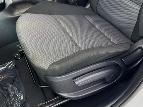 Certified 2023 Kia Soul LX w/ LX Technology Package FWD image 19