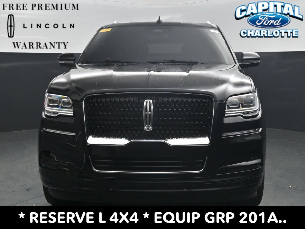 Used 2023 Lincoln Navigator L Reserve AWD/4WD image 2