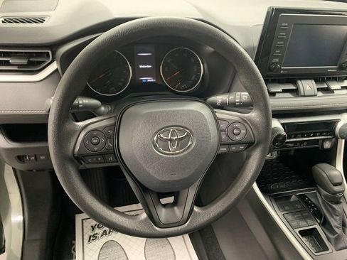 Used 2020 Toyota RAV4 XLE w/ All Weather Liner Package AWD/4WD image 12