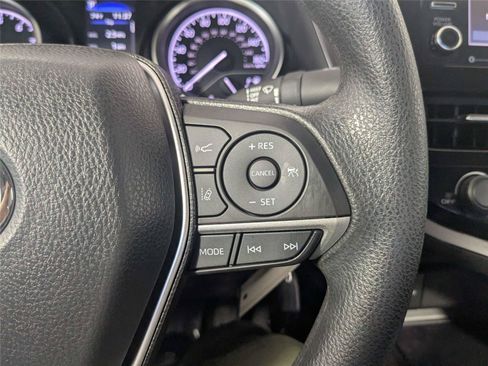 Certified 2021 Toyota Camry LE FWD image 17