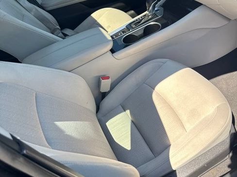 Used 2021 Nissan Altima 2.5 SV w/ SV Premium Package FWD image 7