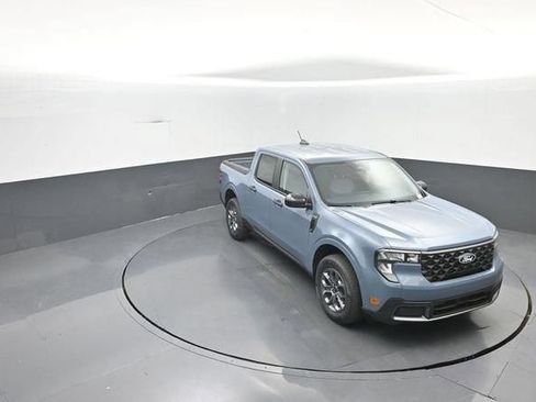 New 2026 Ford Maverick XLT w/ XLT Luxury Package FWD image 26