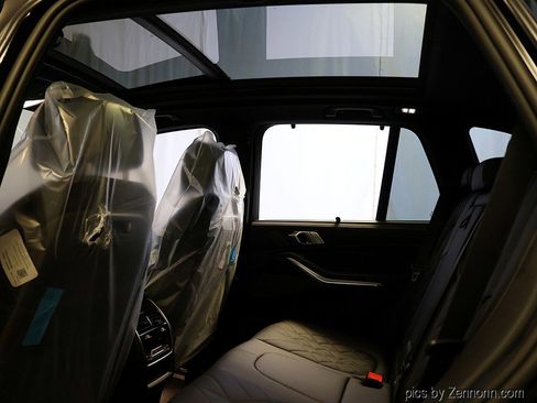 New 2026 BMW X5 xDrive40i w/ M Sport Package image 13