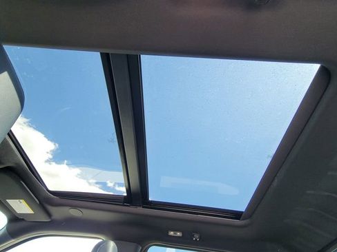 New 2026 Ford F150 Lariat image 9