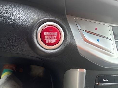 Used 2013 Honda Accord Touring image 13