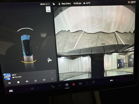 Used 2022 Tesla Model Y Performance image 24