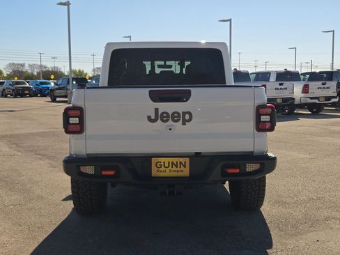 Used 2022 Jeep Gladiator Mojave w/ LED Lighting Group image 4