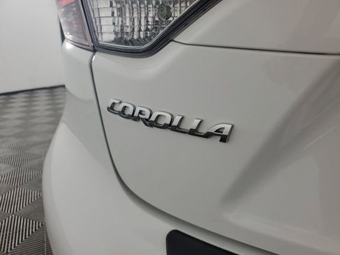 Used 2022 Toyota Corolla LE image 30