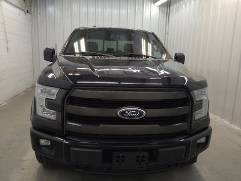 Used 2017 Ford F150 Lariat w/ Equipment Group 502A Luxury AWD/4WD image 14