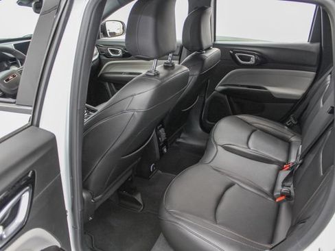 Used 2024 Jeep Compass Limited AWD/4WD image 18