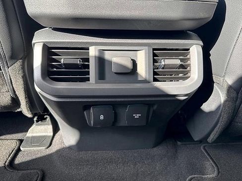 New 2025 Ford F150 Lariat w/ Equipment Group 501A Mid image 16