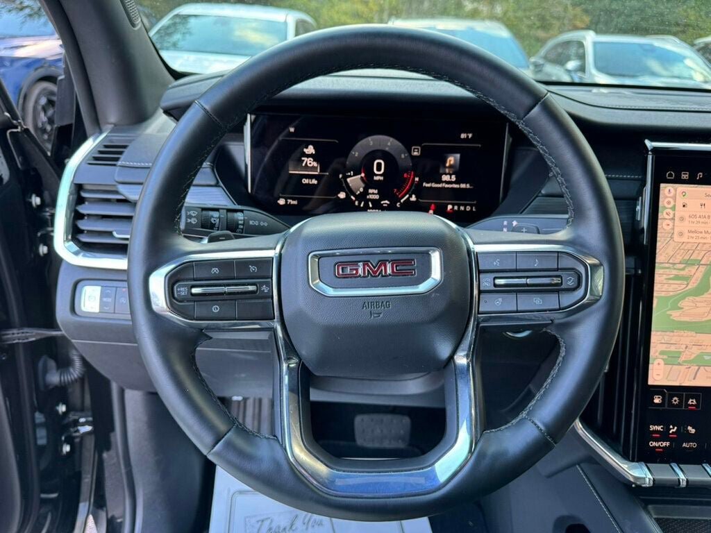 Used 2026 GMC Acadia Elevation w/ Elevation Premium Package FWD image 5