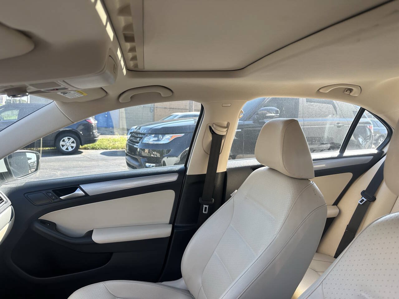 Used 2017 Volkswagen Jetta SE FWD image 21