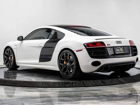 Used 2010 Audi R8 V10 image 12