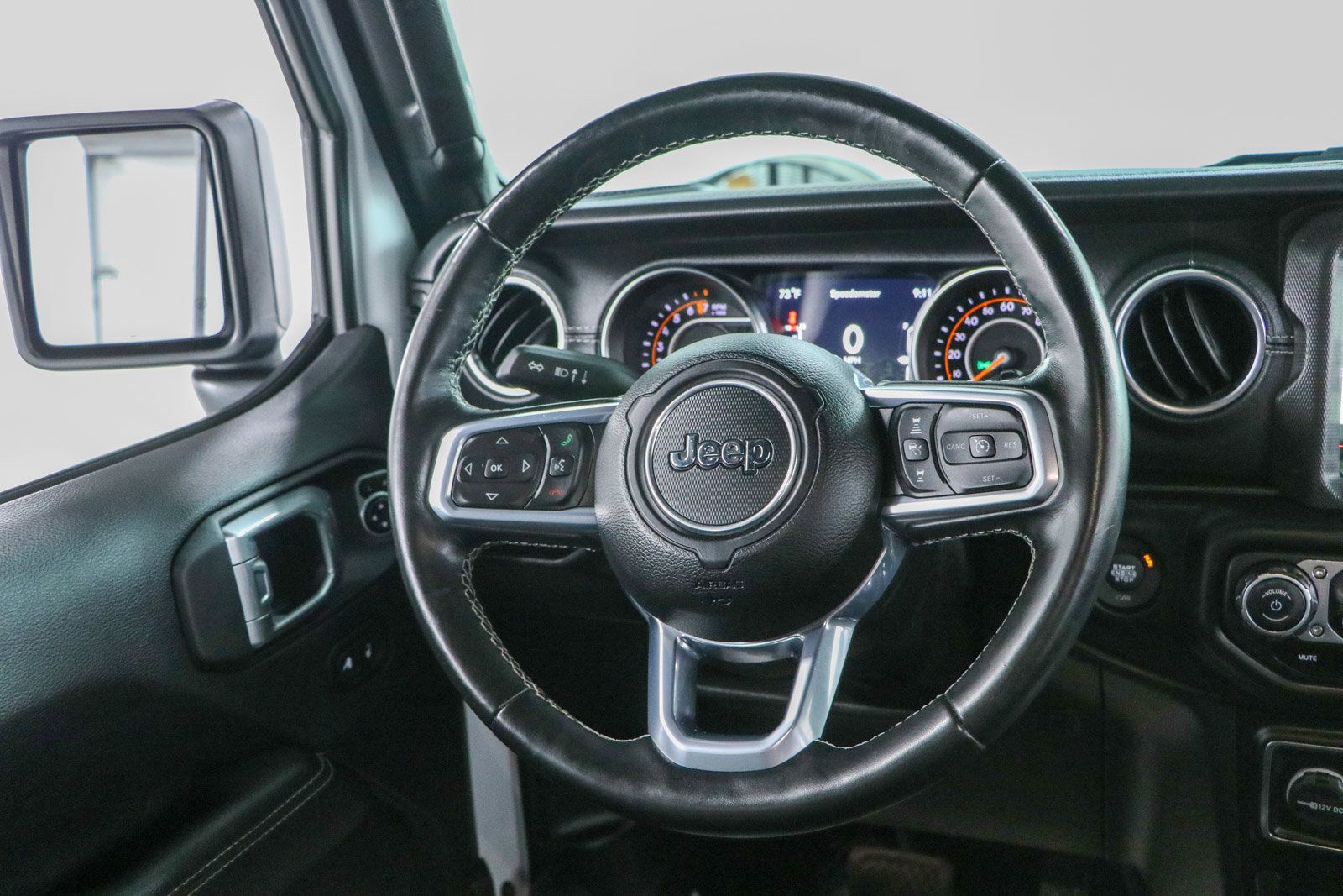Used 2021 Jeep Wrangler Unlimited Sahara AWD/4WD image 14
