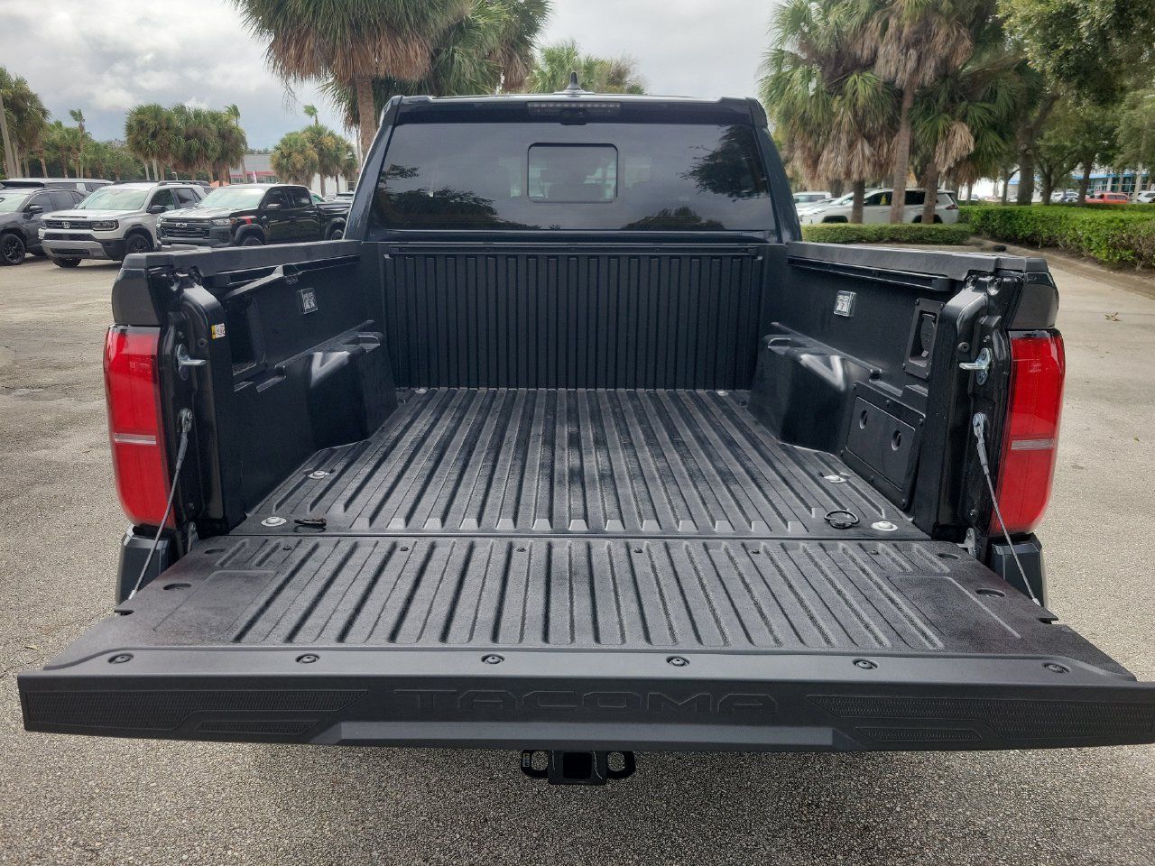Used 2026 Toyota Tacoma TRD Off-Road w/ TRD Off Road Premium Package AWD/4WD image 8