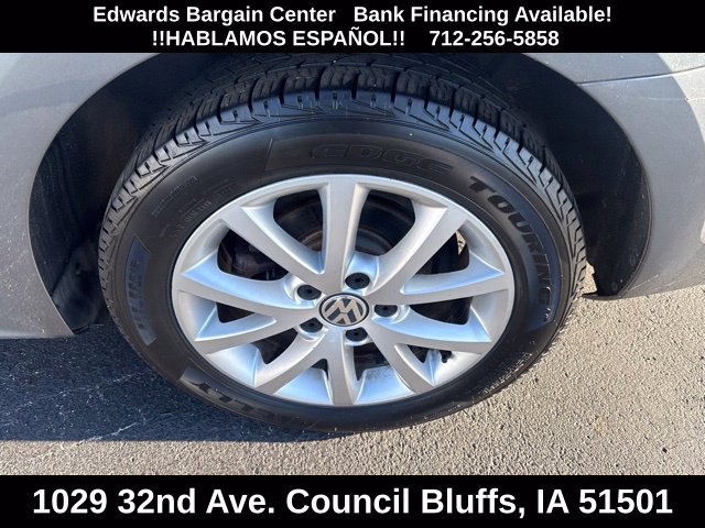 Used 2015 Volkswagen Jetta SE FWD image 10